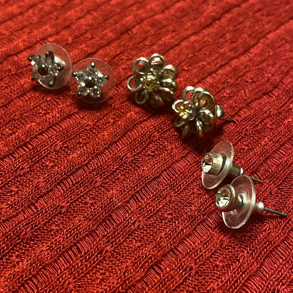 Rhinestone/Crystal Earrings